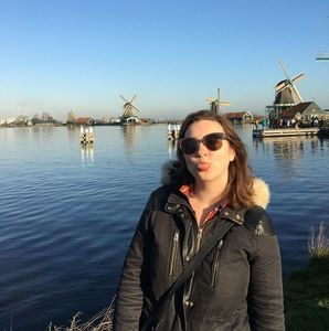 Meet your Posher, Catherine